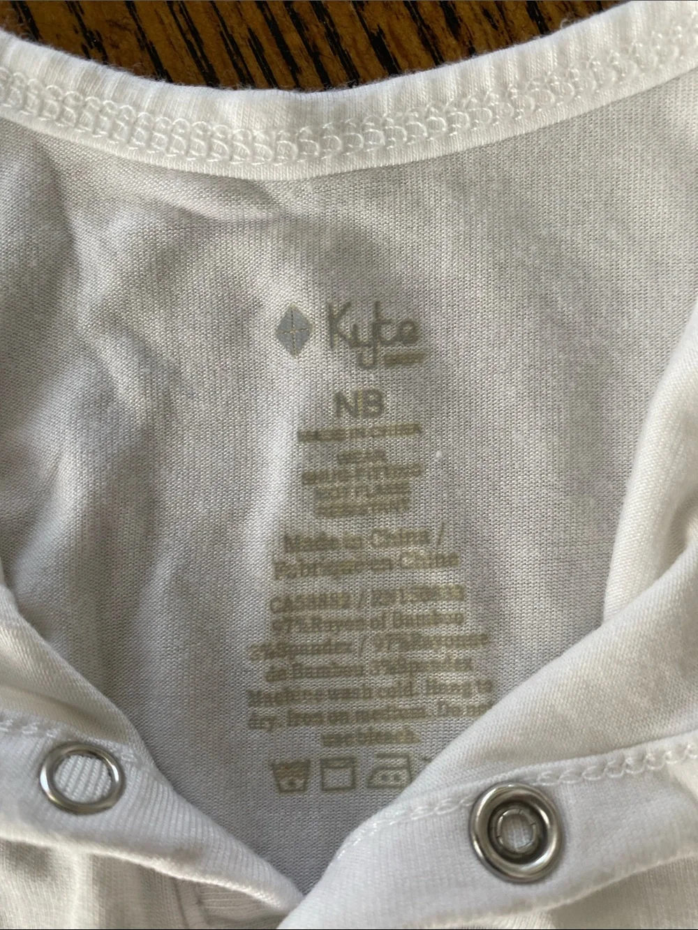 Kyte Baby sleeveless snap sleeveless bodysuit
